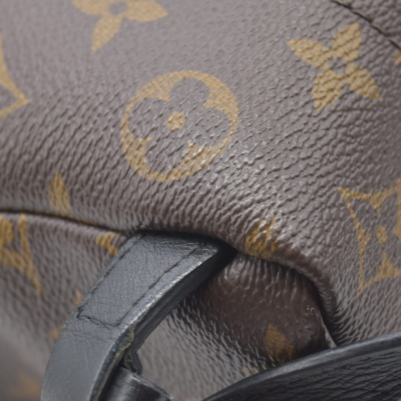$2780 Louis Vuitton  LV Monogram Palm Springs PM