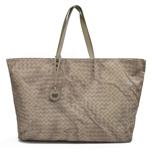 $890 Bottega Veneta Intreccio Illusion tote Bag Beige