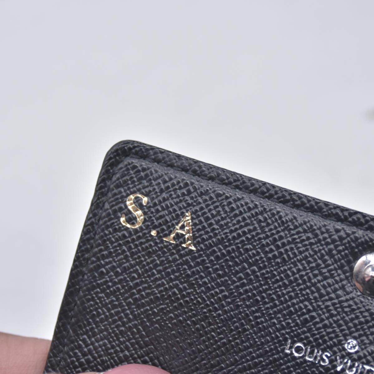 $395 2015 Louis Vuitton Graphite Multicles 6 Key Holder CT5105 CONSIGNMENT 10021172