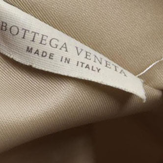 $890 Bottega Veneta Intreccio Illusion tote Bag Beige