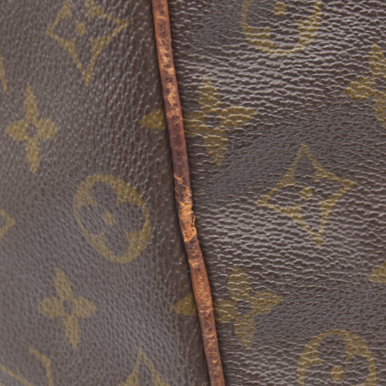 $1700 1982 Louis Vuitton Monogram Speedy 35 823