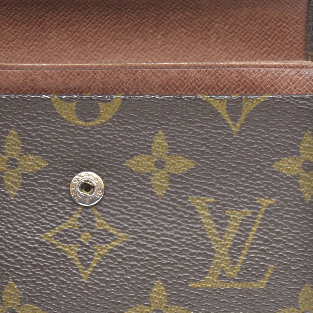 Louis Vuitton Monogram Bifold Wallet Brown 862RA