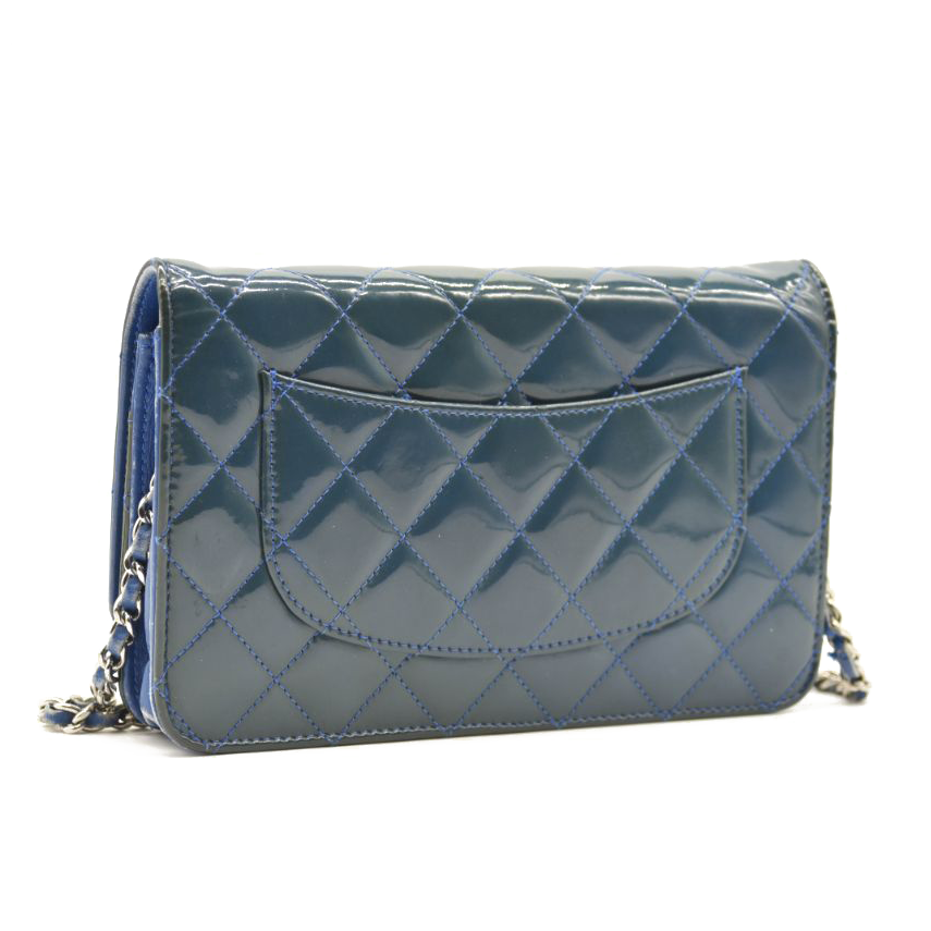 $3350 Chanel Classic Quilted Patent Wallet On Chain Blue