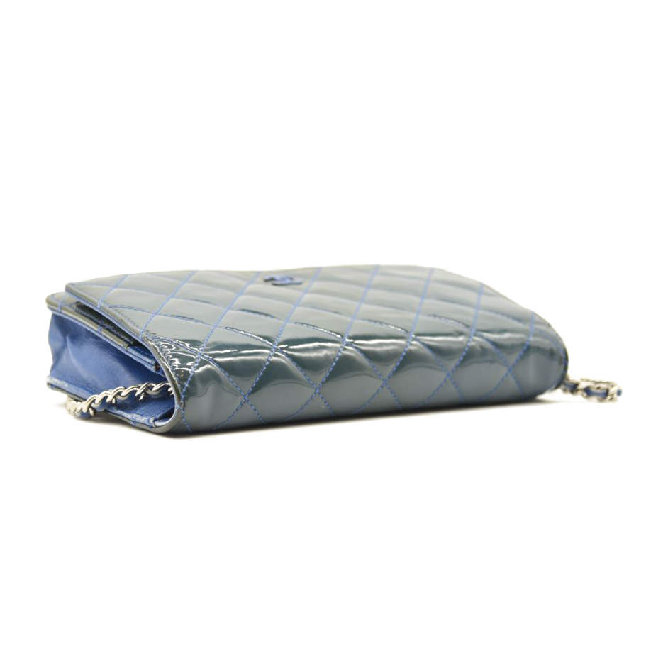 $3350 Chanel Classic Quilted Patent Wallet On Chain Blue