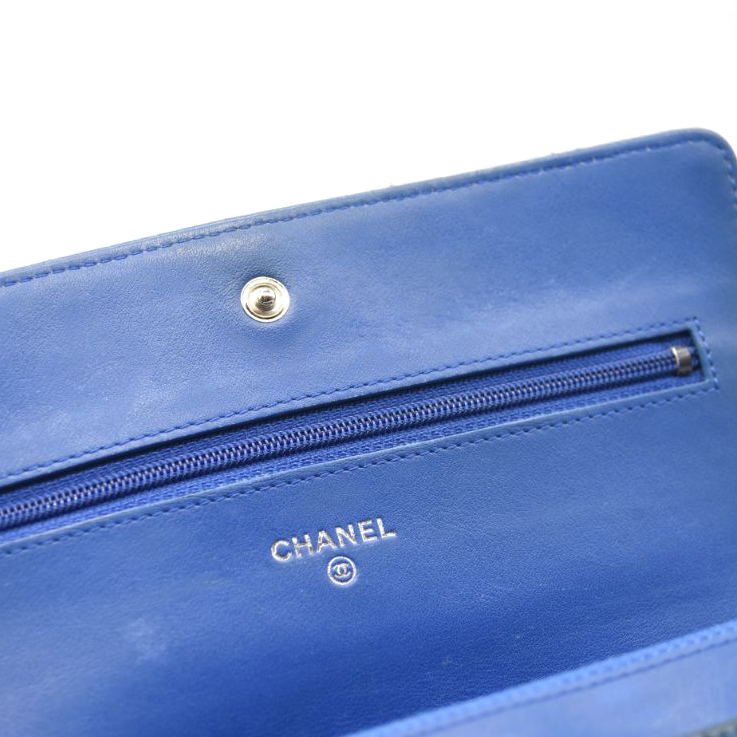 $3350 Chanel Classic Quilted Patent Wallet On Chain Blue