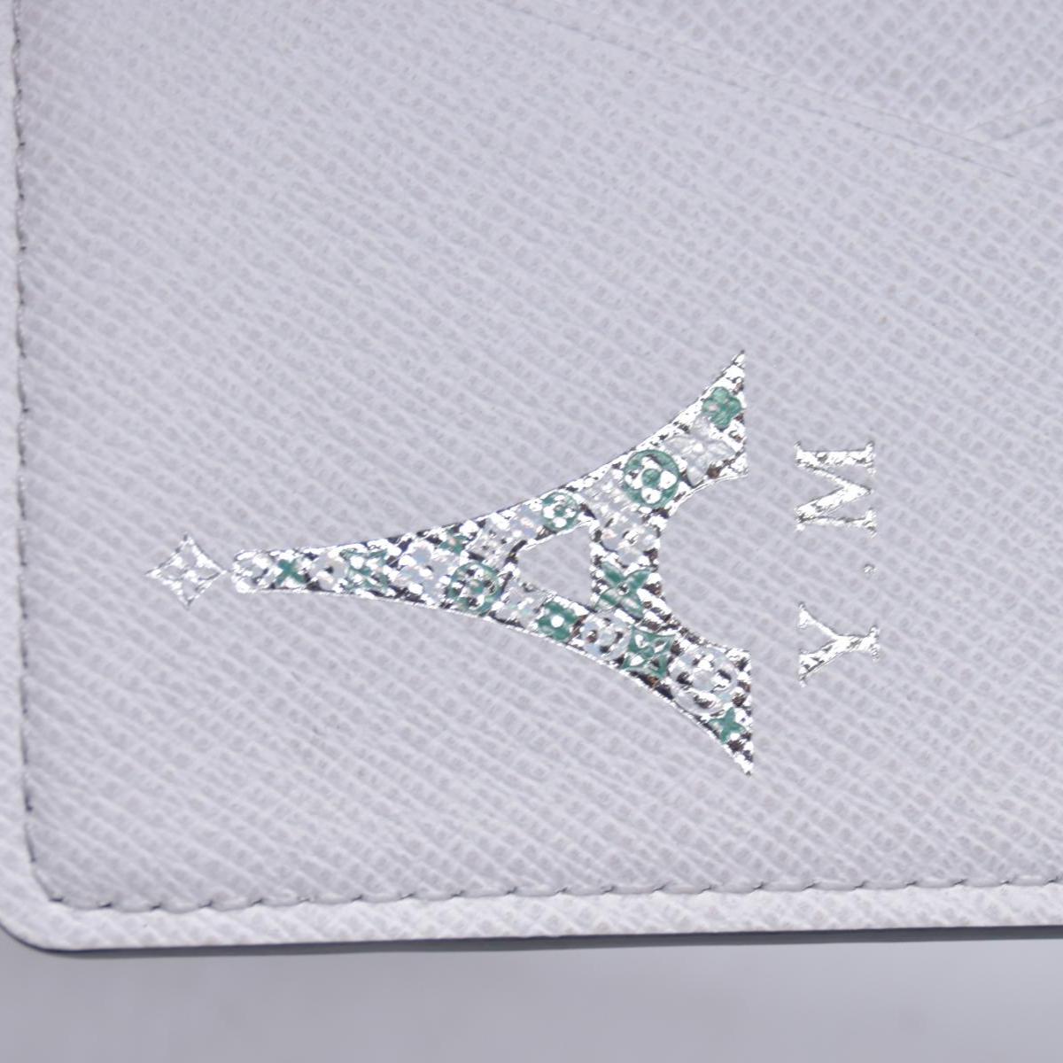 $575 Louis Vuiton Taigarama Pocket Organizer NM Optic White RFID CONSIGNMENT 10021158