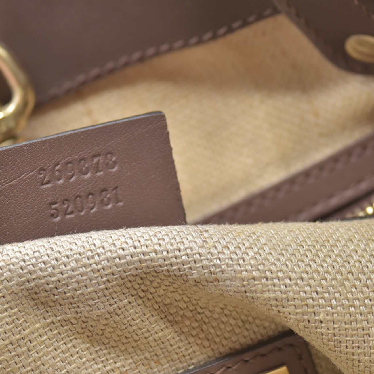 $980 Gucci Small Canvas Craft Logo Tote