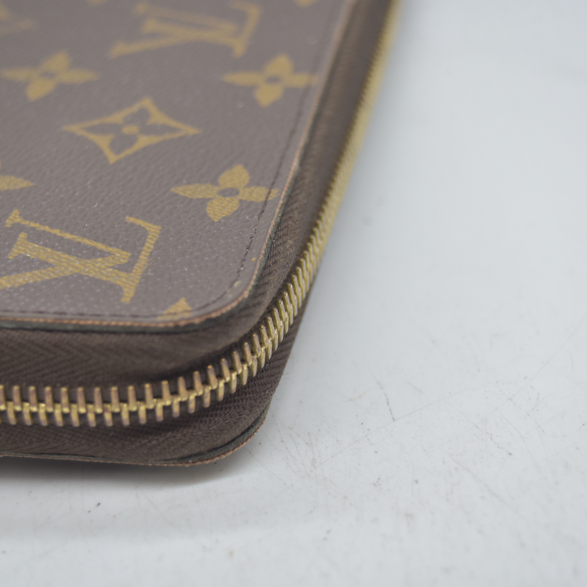 $965 2015 Louis Vuitton Monogram Zippy Wallet CA4195