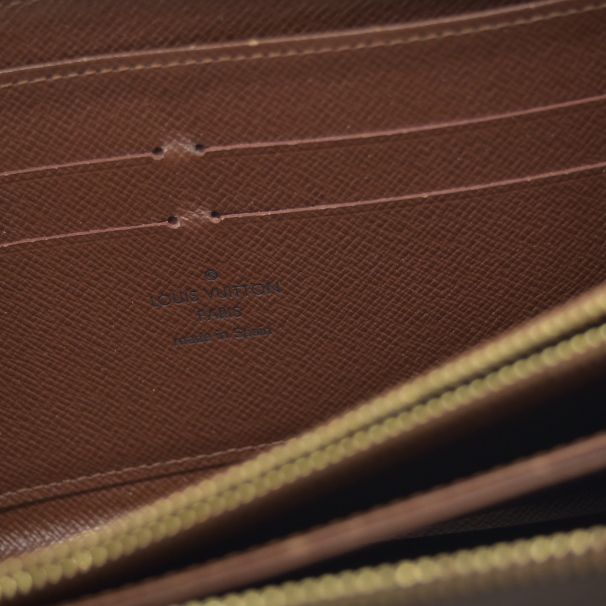 $965 2015 Louis Vuitton Monogram Zippy Wallet CA4195