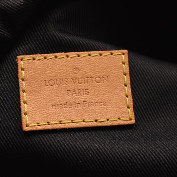 LOUIS VUITTON Monogram Bumbag TJ3199