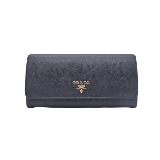$780 PRADA Saffiano Metal Continental Flap Wallet Nero CONSIGNMENT 10021171
