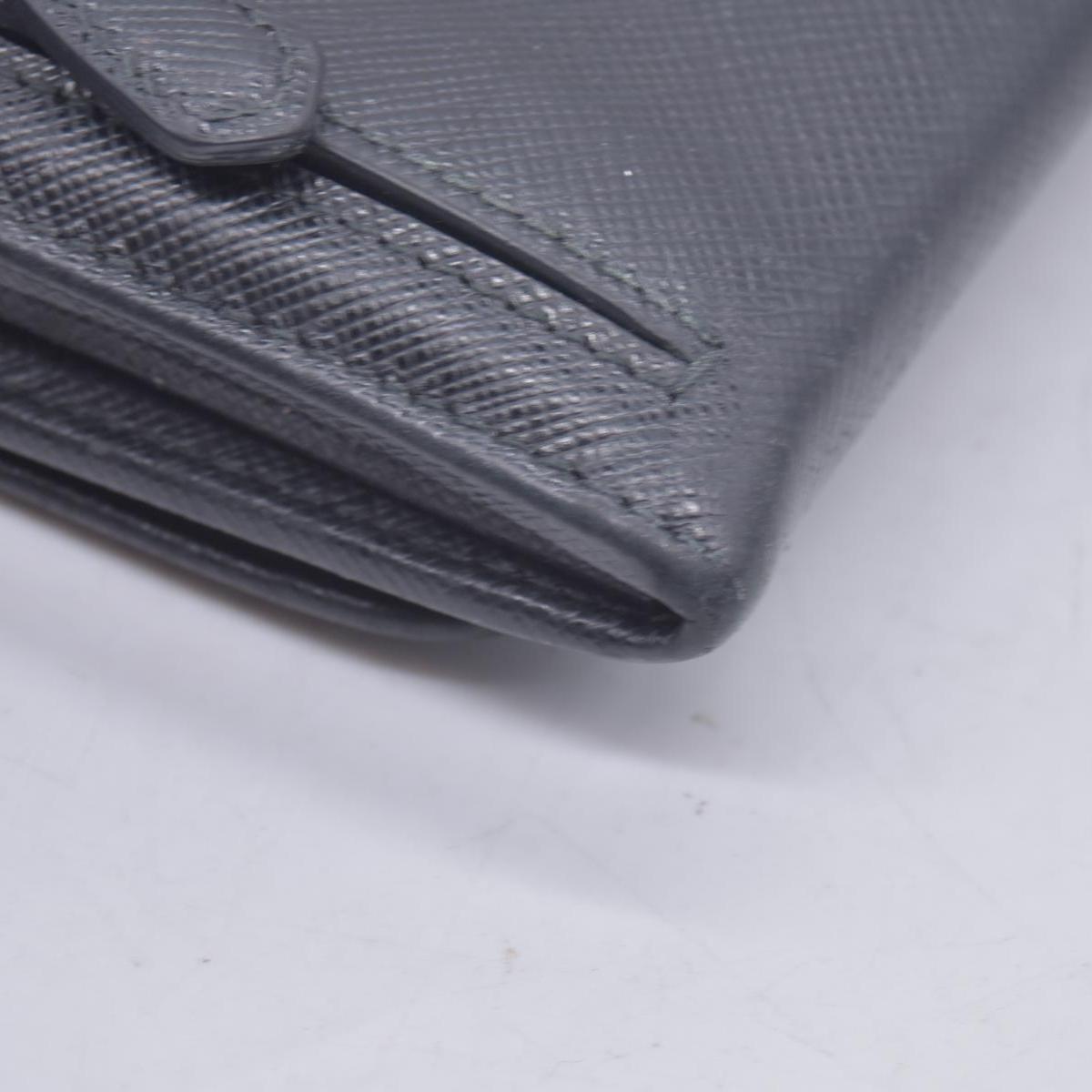 $780 PRADA Saffiano Metal Continental Flap Wallet Nero CONSIGNMENT 10021171