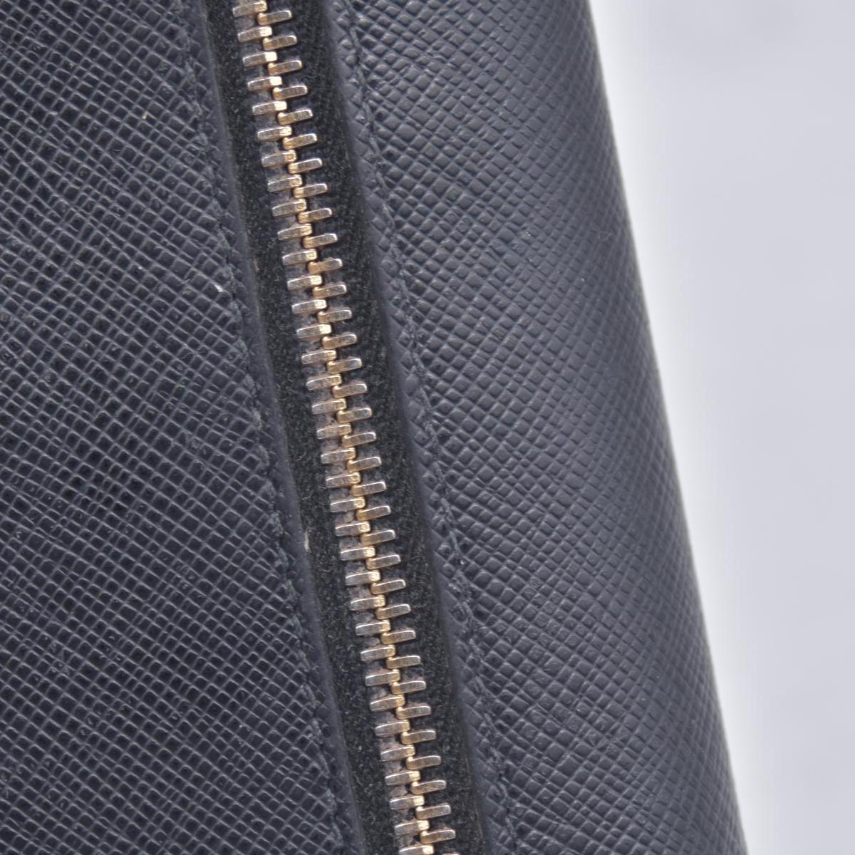 $780 PRADA Saffiano Metal Continental Flap Wallet Nero CONSIGNMENT 10021171