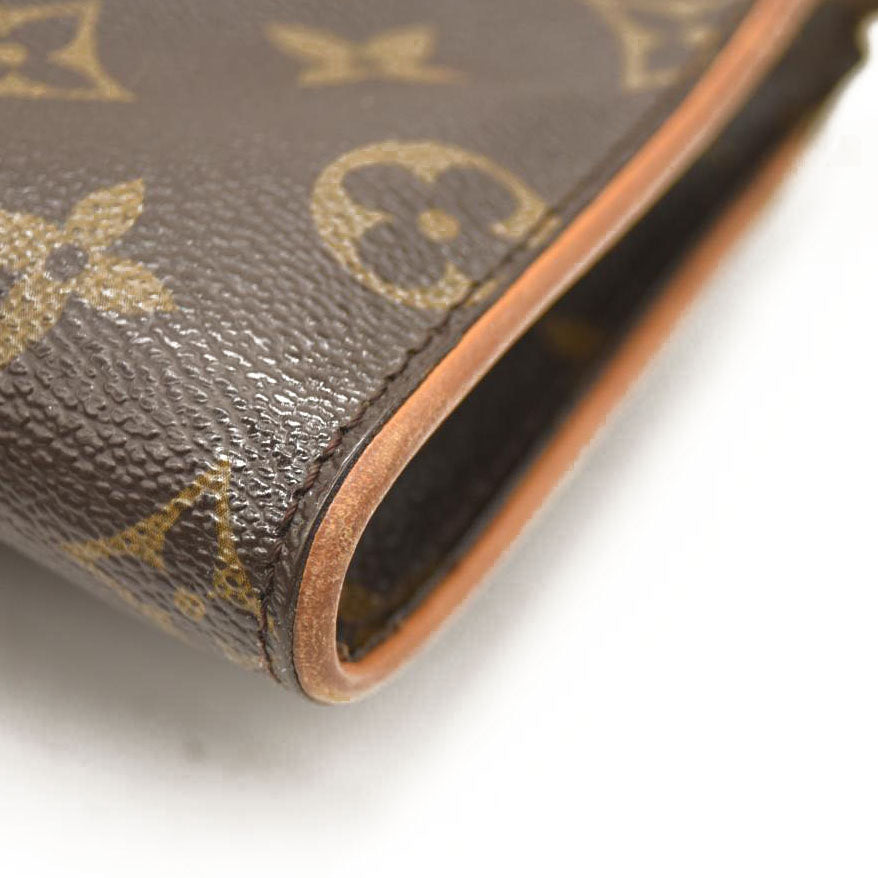 LOUIS VUITTON Monogram Sophie Clutch DU1016