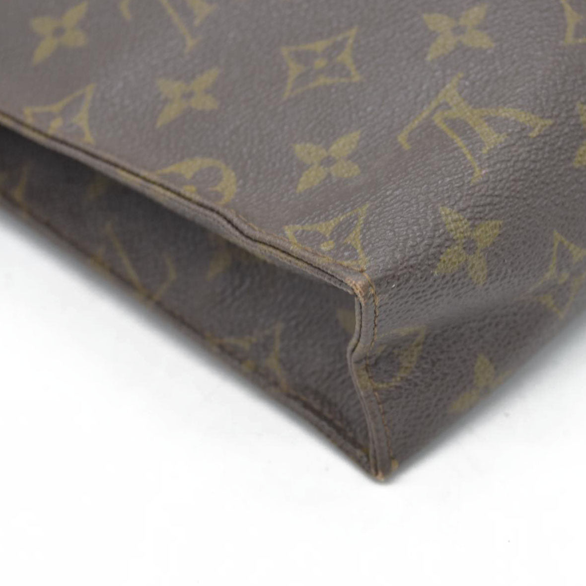 LOUIS VUITTON Monogram Toiletry 26 843