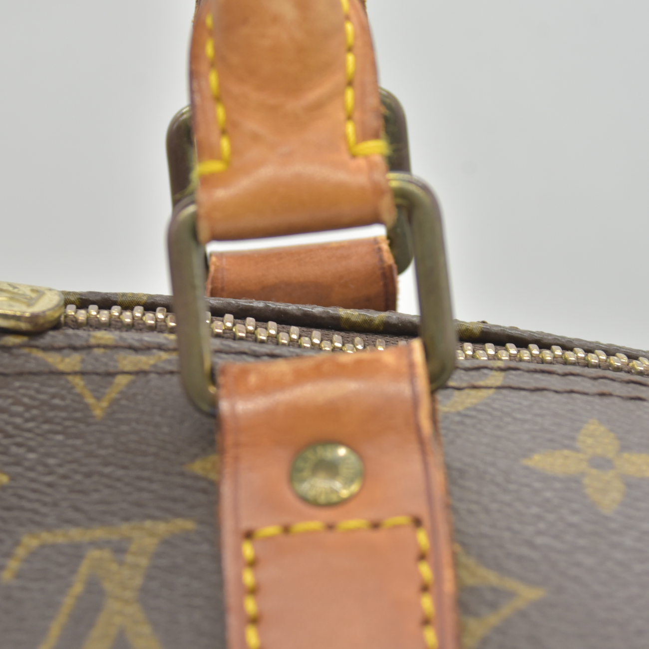 $2630 Louis Vuitton Keepall Bandouliere 50 Brown Monogram VI1920 1990