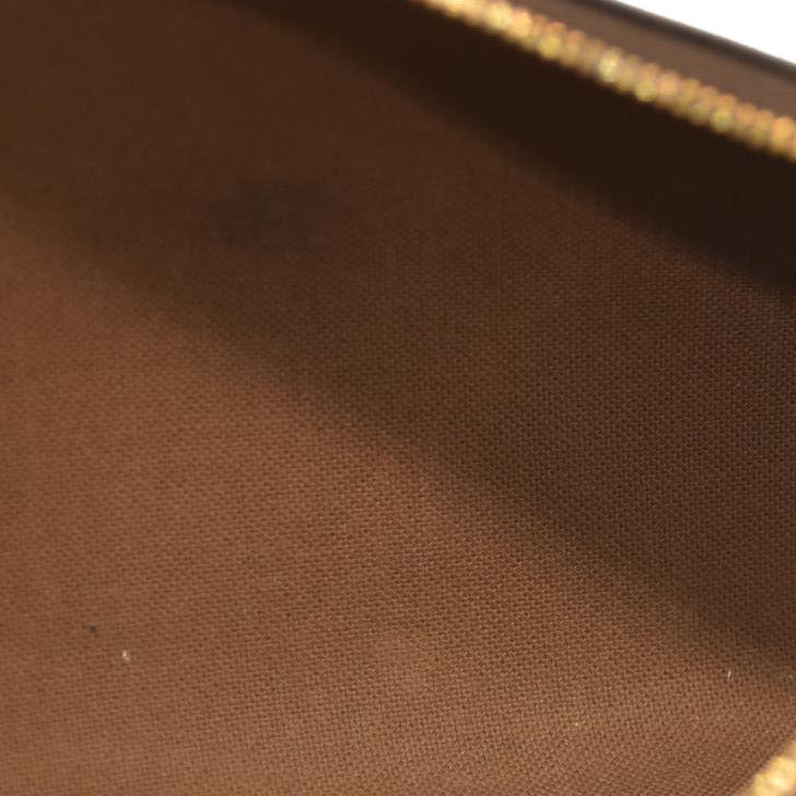 Louis Vuitton  Monogram Eva Clutch MB2154