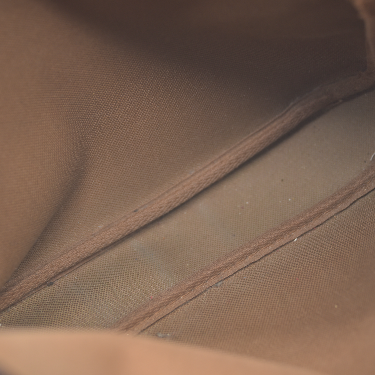 Louis Vuitton  Monogram Pochette Accessories CA1016