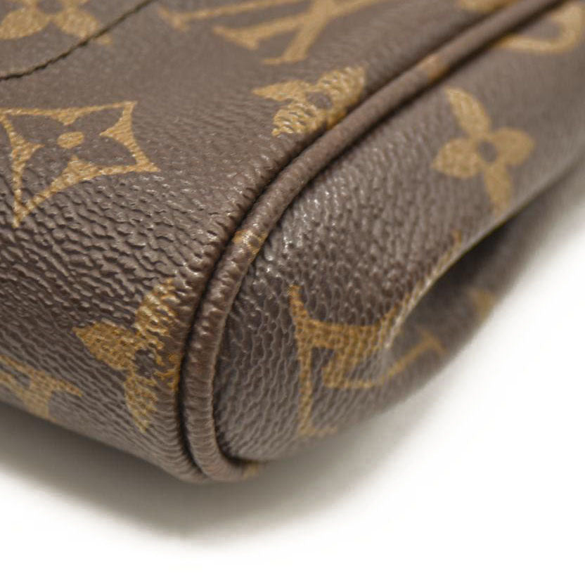 Louis Vuitton  Monogram Favorite PM DU4192