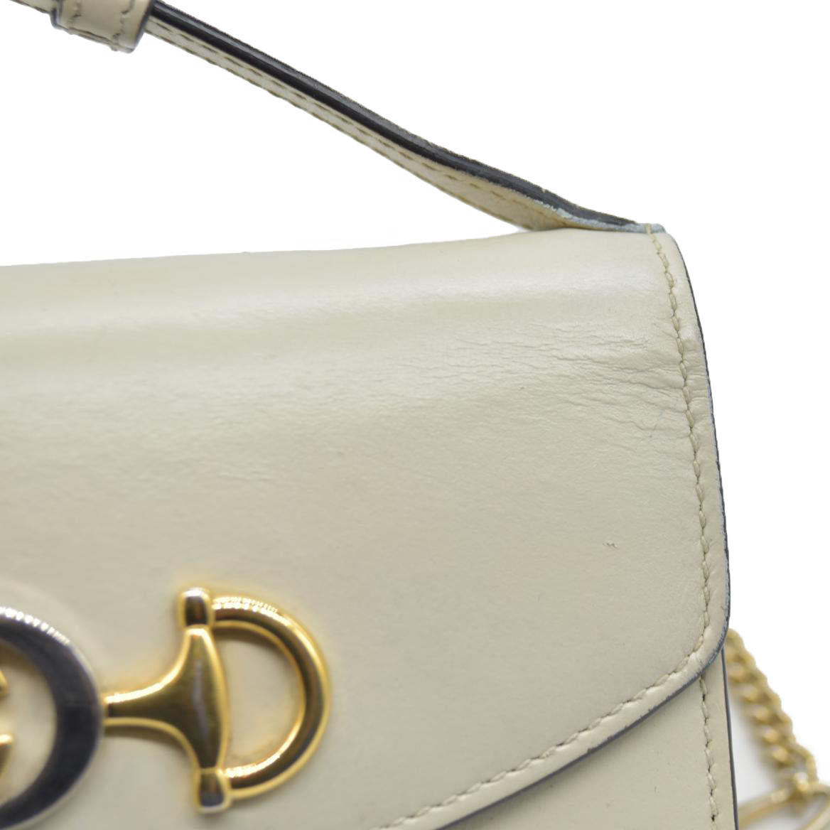 $1980 Gucci Cream Zumi Top Handle Chain Flap Interlocking G Horsebit