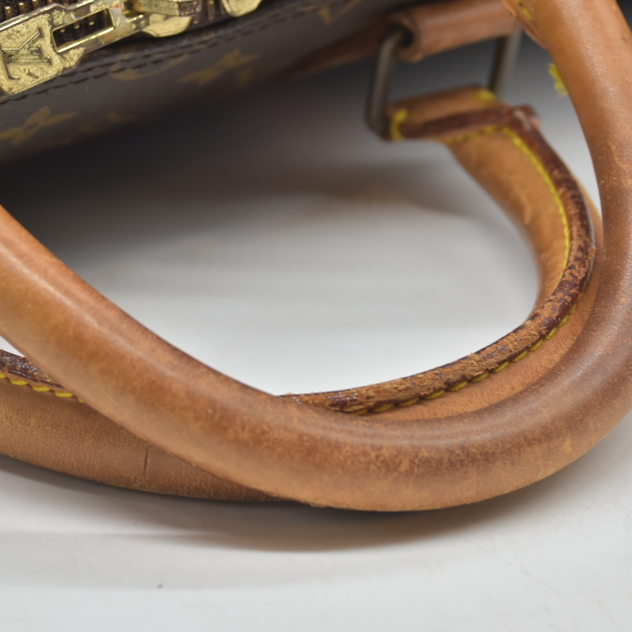 $2630 Louis Vuitton Keepall Bandouliere 50 Brown Monogram VI1920 1990