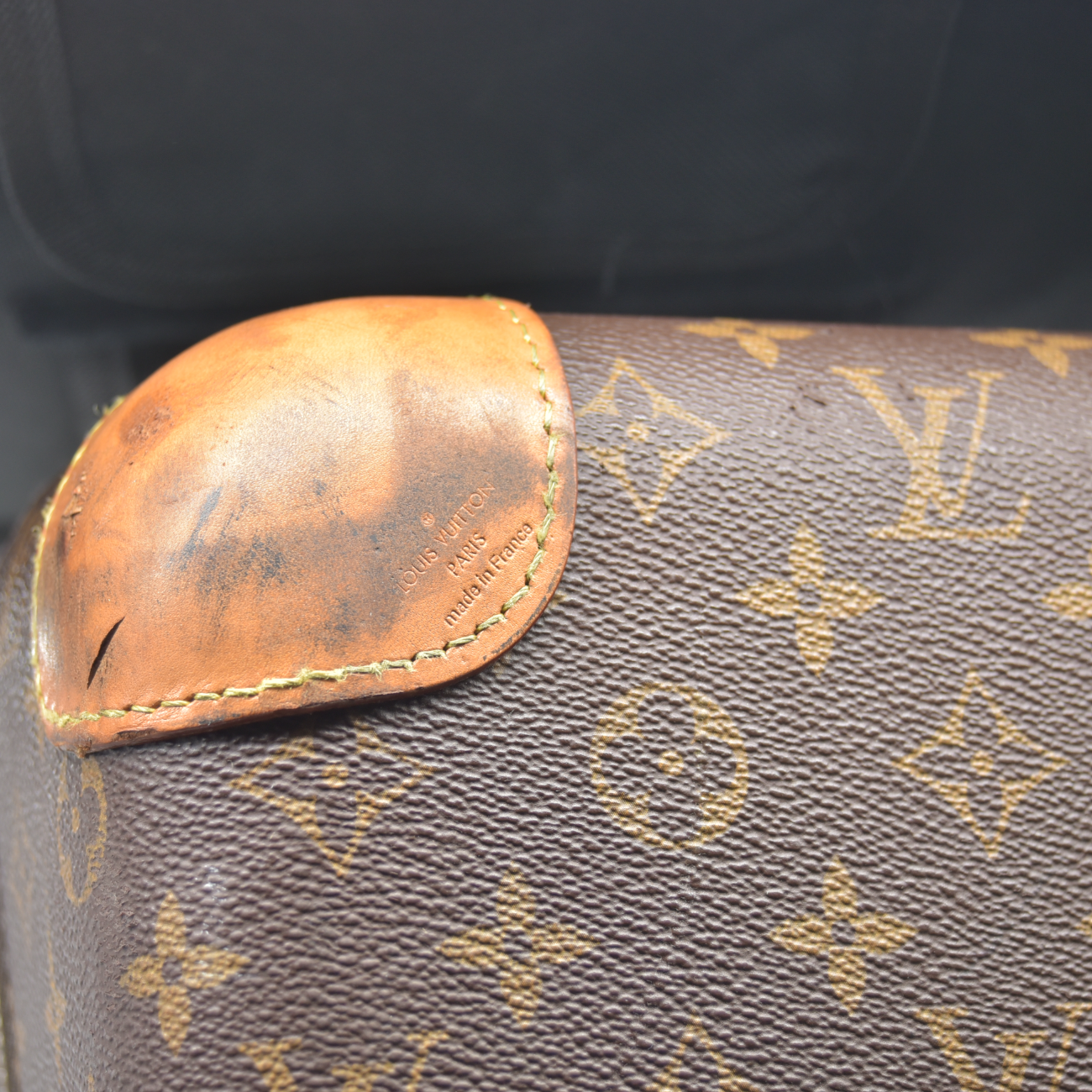 $3450 Louis Vuitton Monogram Horizon 50