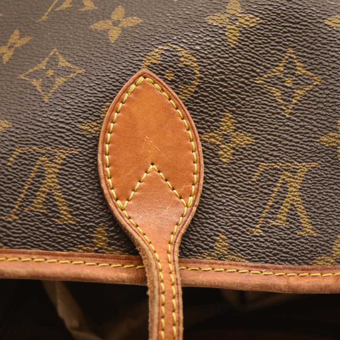 Louis Vuitton  Monogram Neverfull MM CA4088