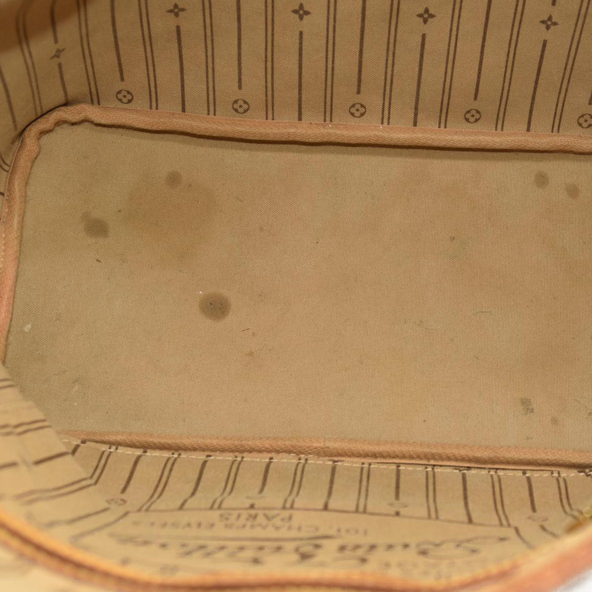 Louis Vuitton  Monogram Neverfull MM CA4088