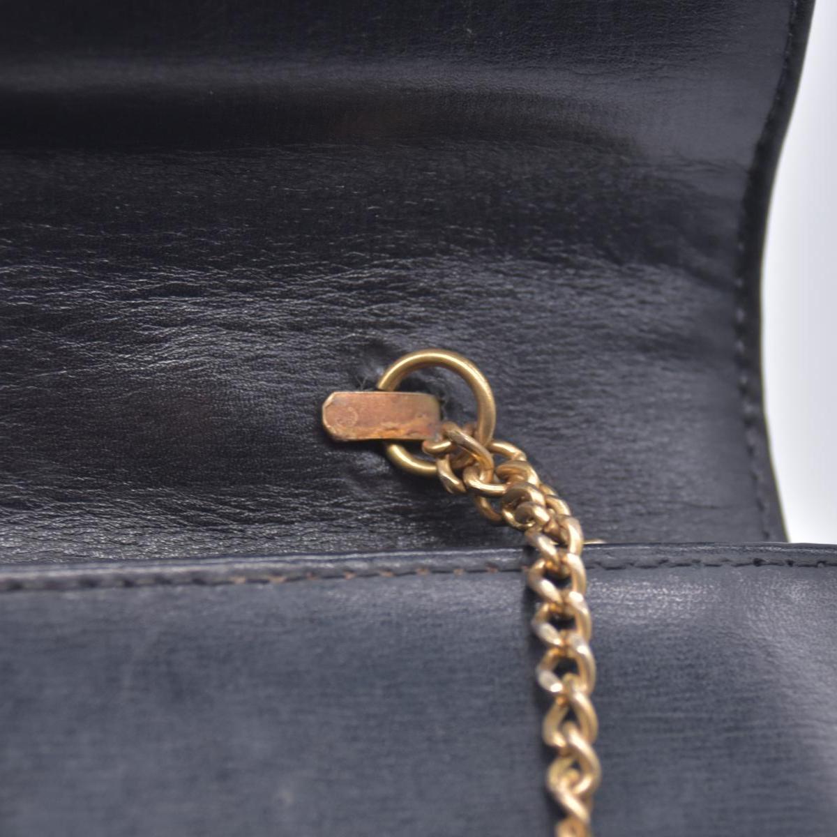 $1450 GUCCI Calfskin Vintage Interlocking GG Chain Flap Clutch Bag Black CONSIGNMENT 10021223