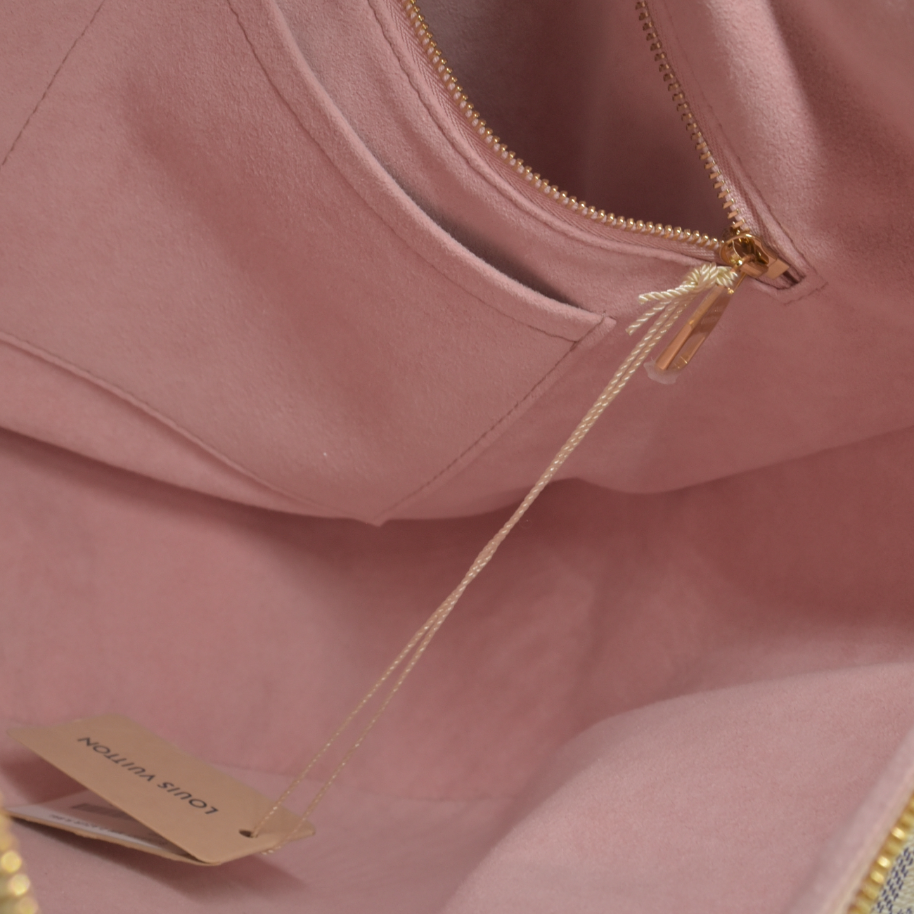 $2740 Louis Vuitton Damier Azur Slouchy MM Rose Ballerine