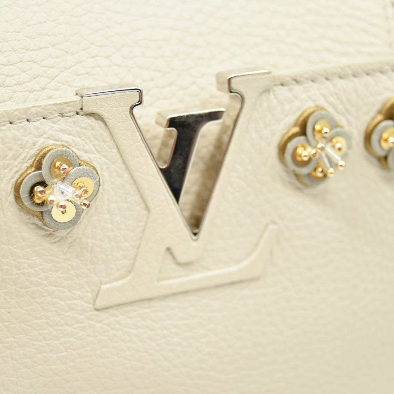 Louis Vuitton Capucines PM Sequin Embellished Shoulder Bag Off White