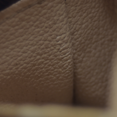 $625 2004 LOUIS VUITTON Monogram Cosmetic Pouch CA0034