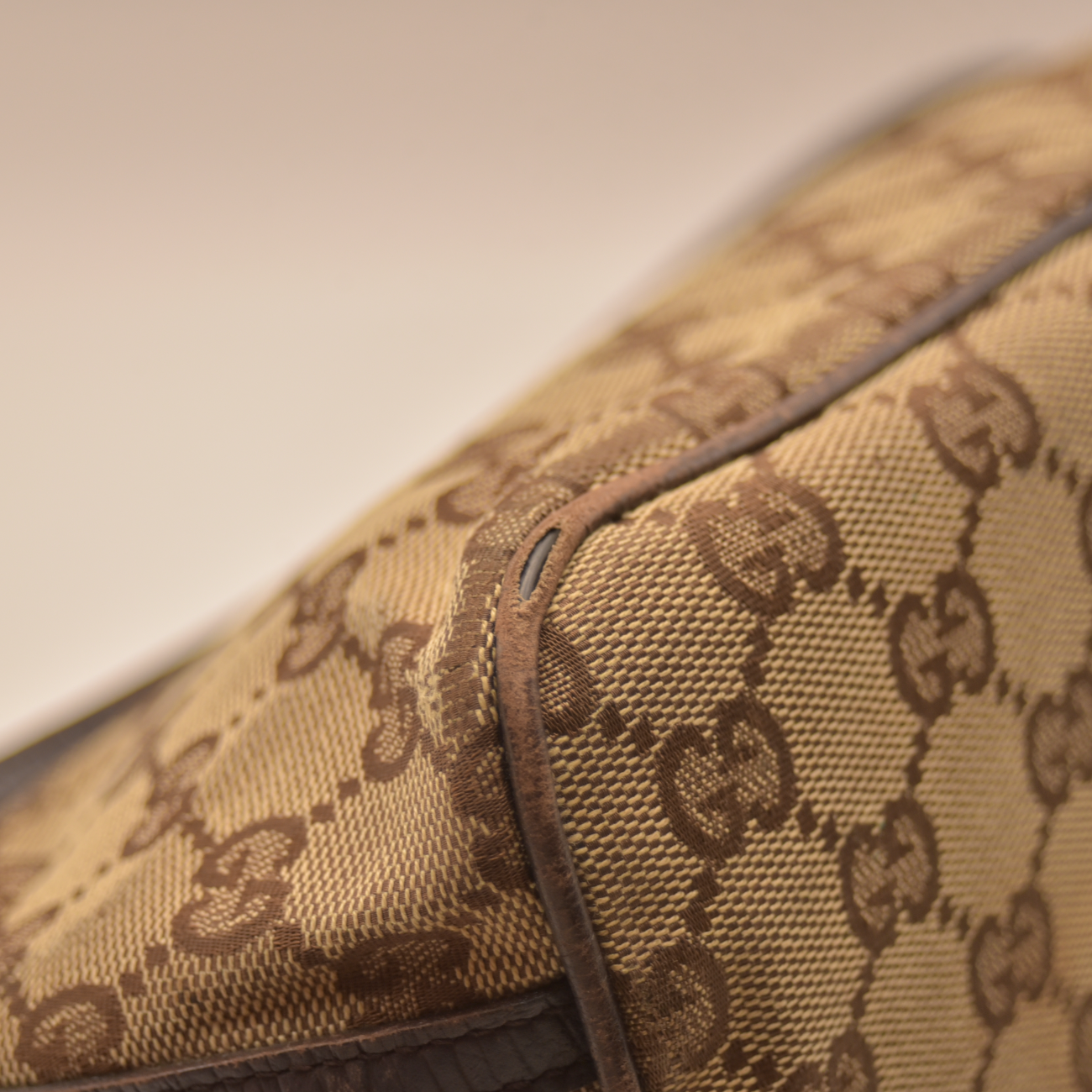 Gucci Top Handle Shoulder Bag GIVEAWAY