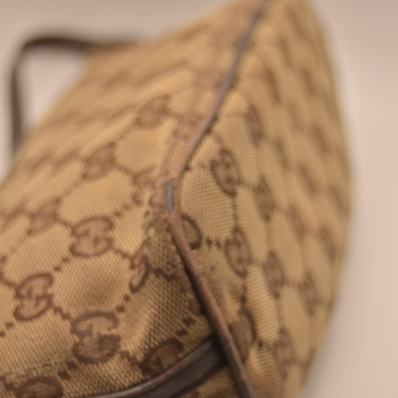 Gucci Top Handle Shoulder Bag GIVEAWAY