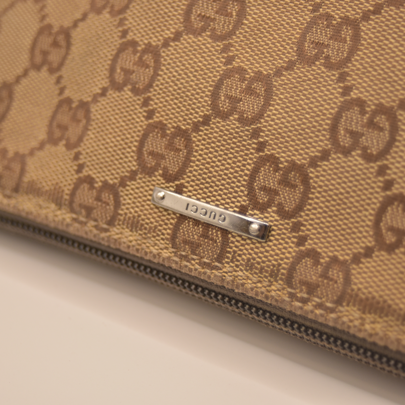 Gucci Top Handle Shoulder Bag GIVEAWAY