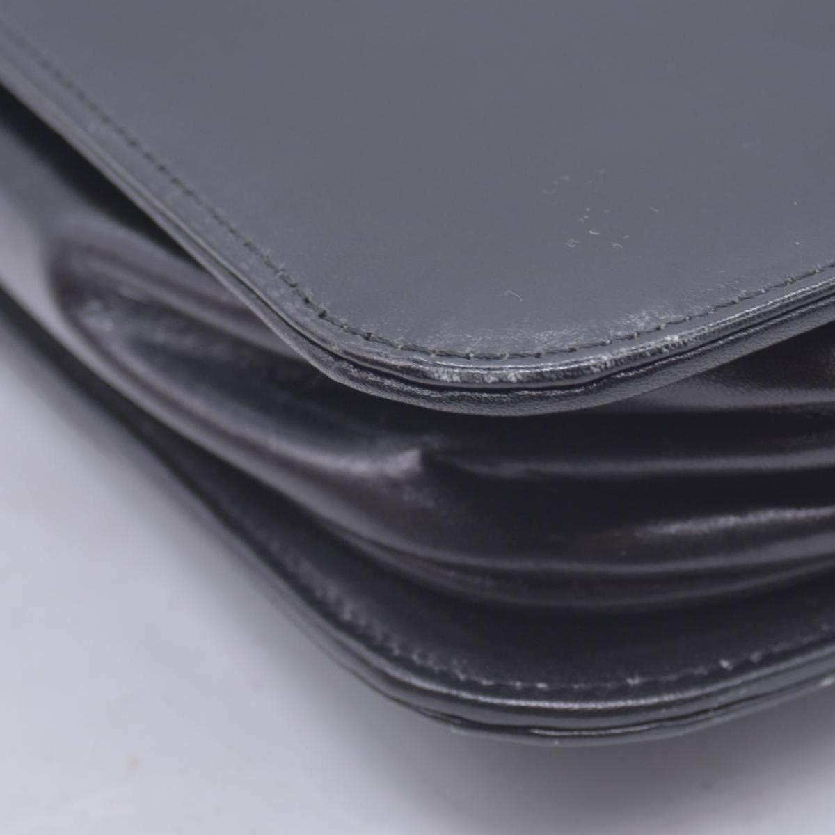 GIVENCHY Smooth Calfskin 4G Logo Flap Crossbody Bag Black CONSIGNMENT 10021186