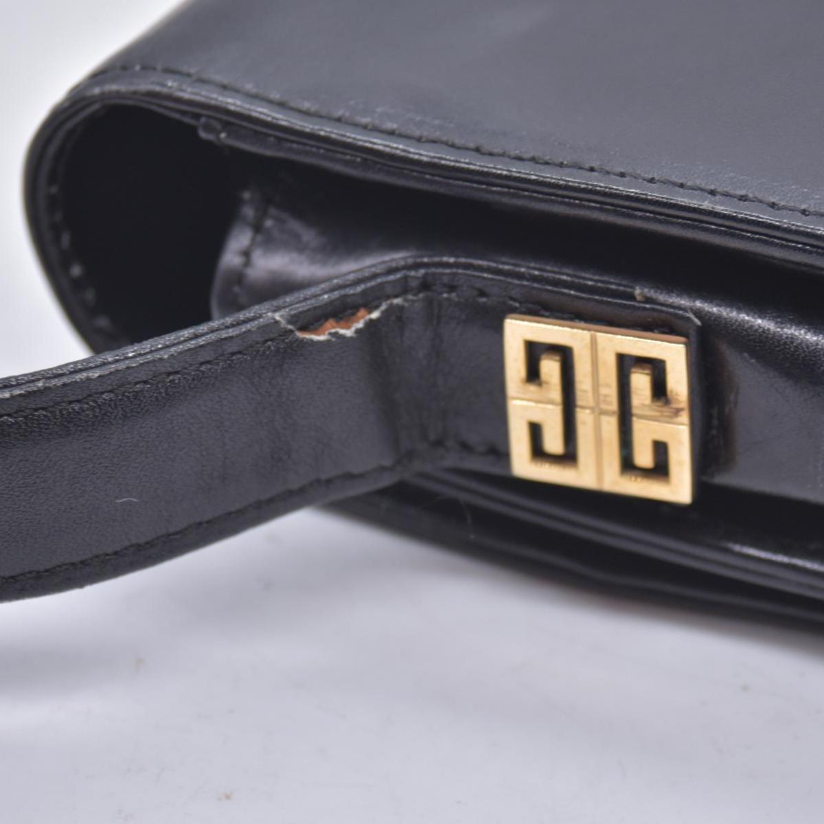GIVENCHY Smooth Calfskin 4G Logo Flap Crossbody Bag Black CONSIGNMENT 10021186