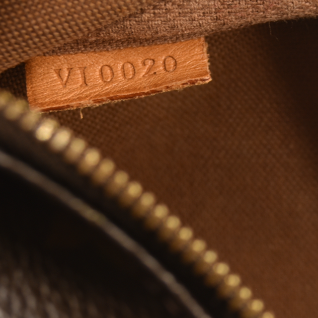 Louis Vuitton  Monogram Pochette Accessories VI0020 2000