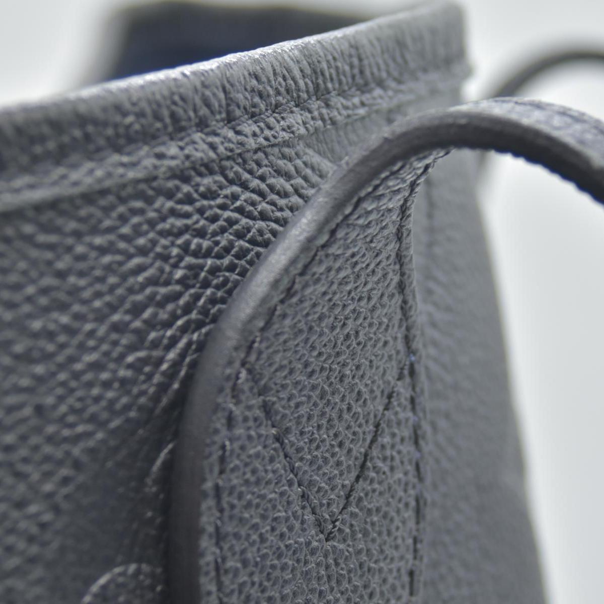 $2940 Louis Vuitton LV Monogram Neverfull  MM Empreinte Black Tote