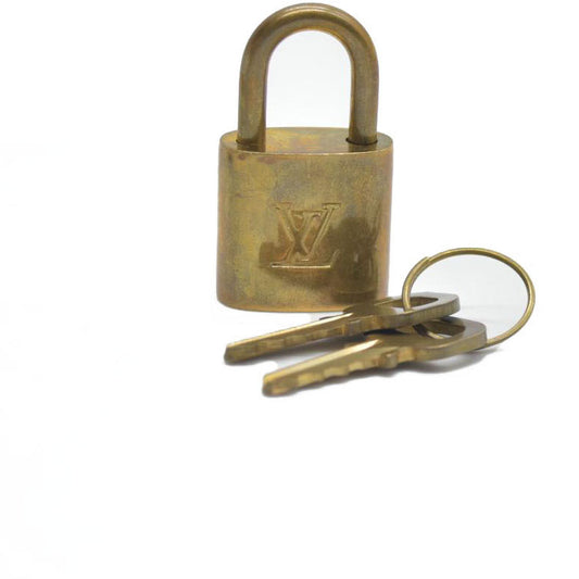 Louis Vuitton Brass Lock and Key Set #328