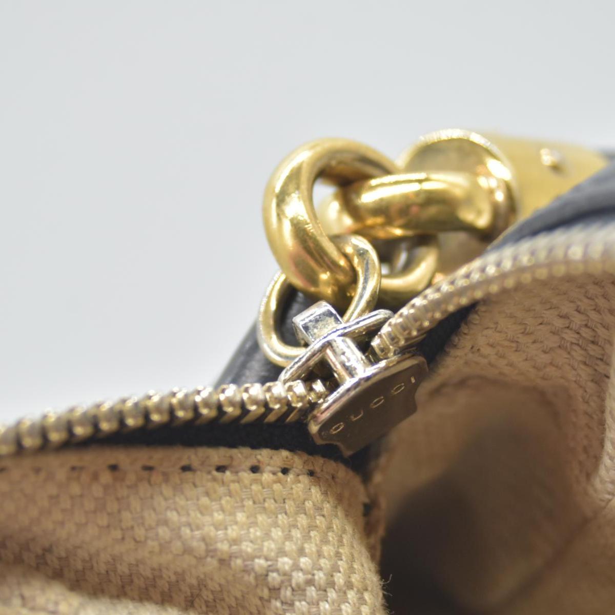 $1490 Gucci  Interlocking G Soho Disco