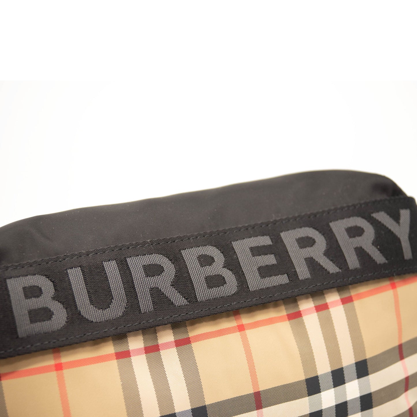 NEW Burberry Medium Vintage Check Belt Bag