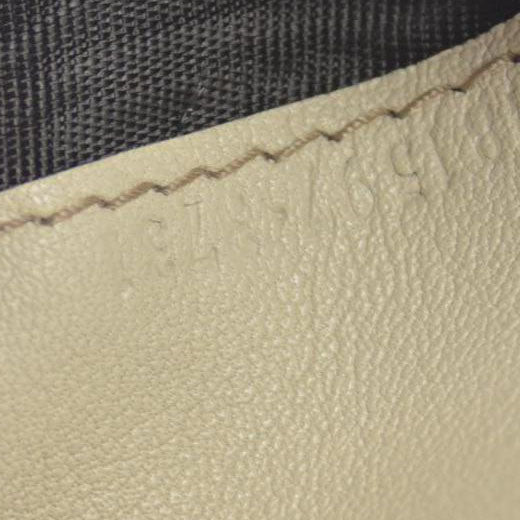 $490 Gucci CONSIGNMENT Beige/Brown GG Canvas and Leather Interlocking G French Wallet