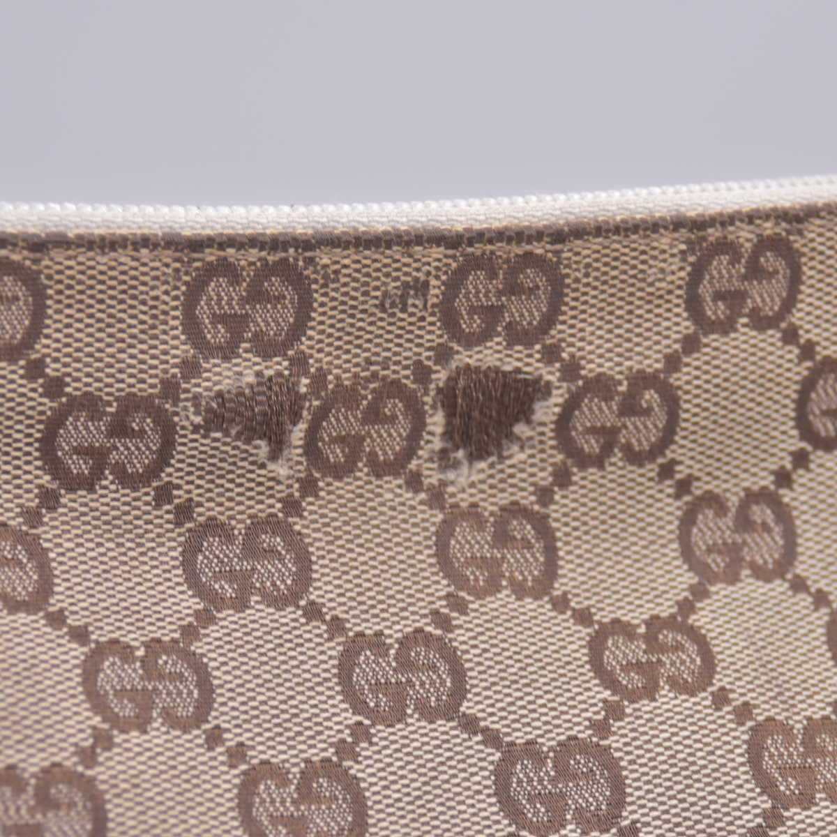 $800 Gucci Monogram Calfskin Perforated Medium Flat Messenger Bag Off White