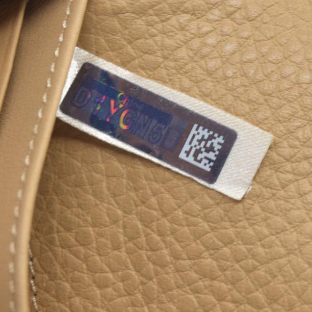 $495 Chloe Alphabet Leather Bifold Long Wallet