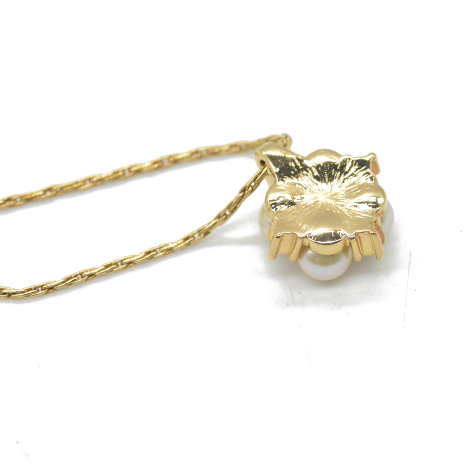 $550 Dior Petit Necklace Gold Finish Metal Necklace with Resin Pearl