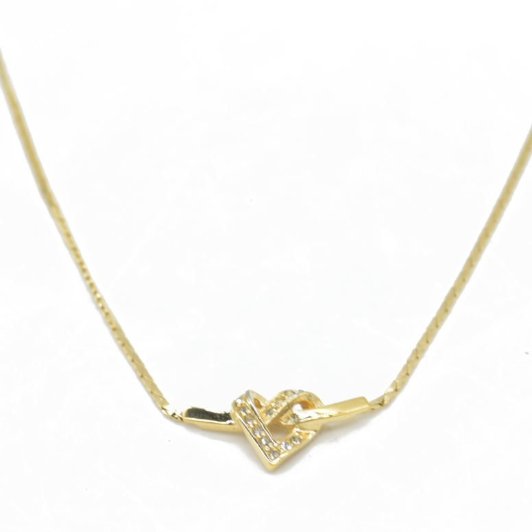 $550 Christian Dior Twisted Heart Necklace Metal Gold Tone