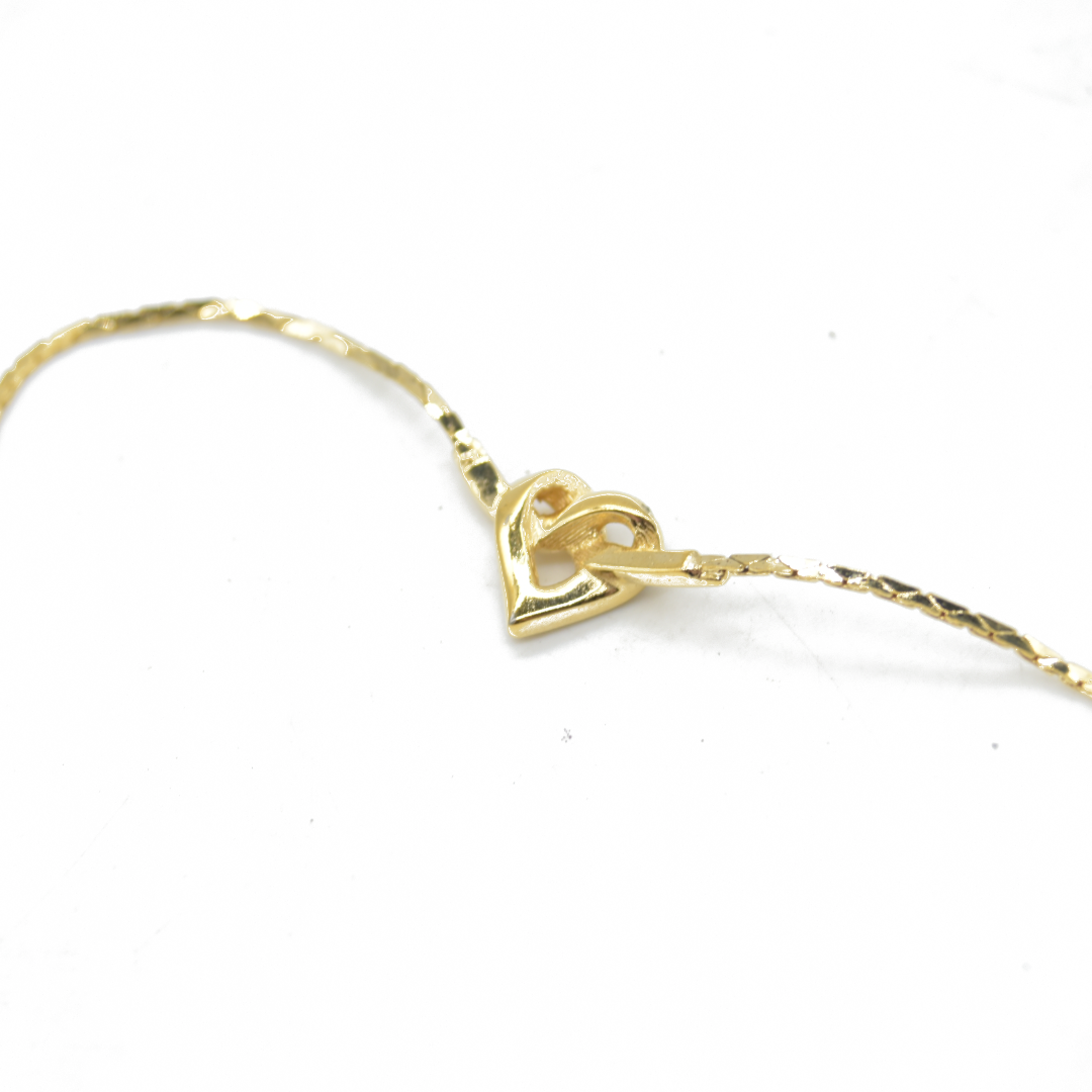 $550 Christian Dior Twisted Heart Necklace Metal Gold Tone
