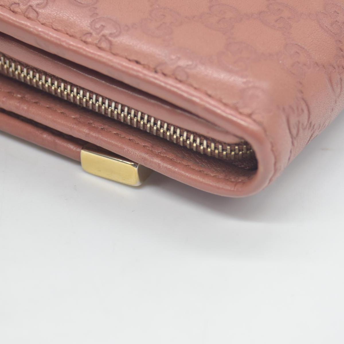 $690 Gucci Pink Microguccissima Leather Continental Wallet on Chain CONSIGNMENT
