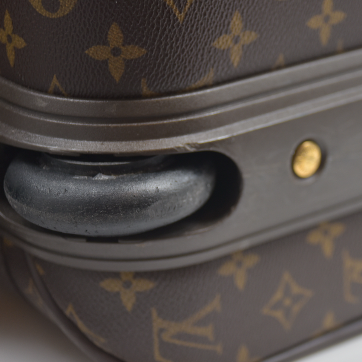 LOUIS VUITTON Monogram Pegase 55  SP0063